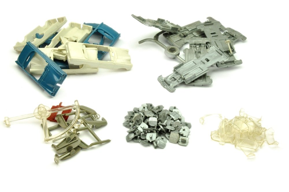 Heimarbeiterposten Mercedes 280 SE Cabrio (1 of 1)