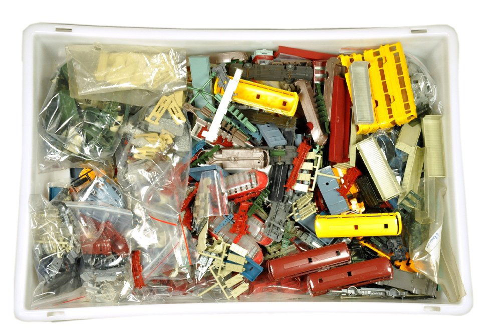 Riesen-Heimarbeiterposten (um 1970, ca. 2,6 kg) (1 of 4)