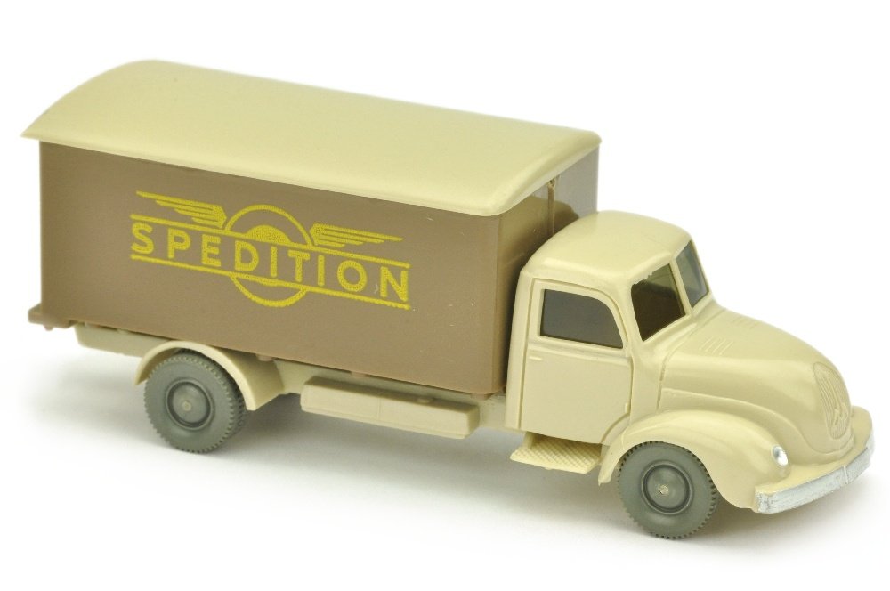 Koffer-LKW Magirus Spedition (1 of 3)