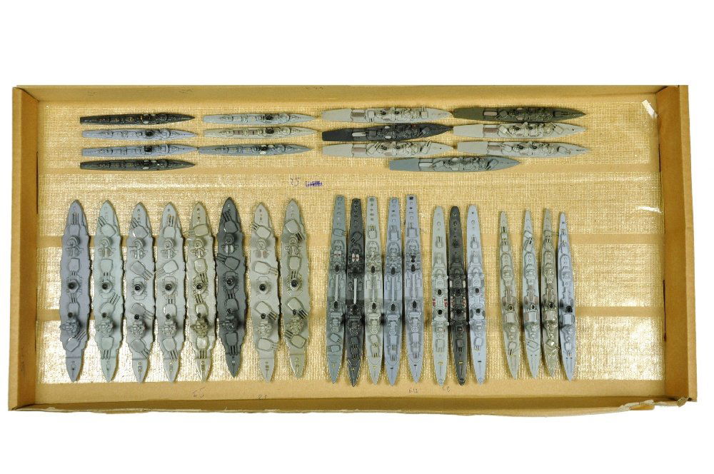 Konvolut 34 Kriegsschiffe (verschiedene Nationen) (1 of 1)