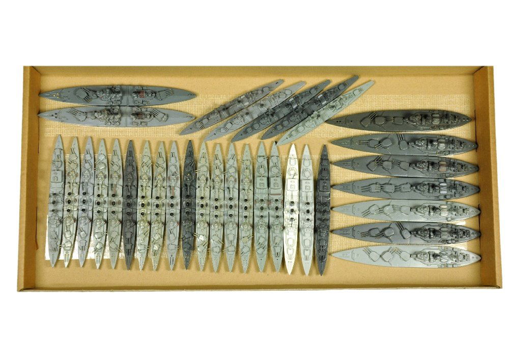 Konvolut 33 britische Kriegsschiffe (1 of 1)