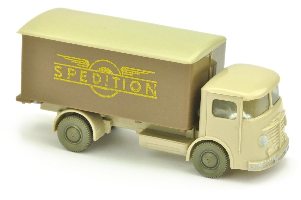 Koffer-LKW Buessing 4500 Spedition (1 of 2)