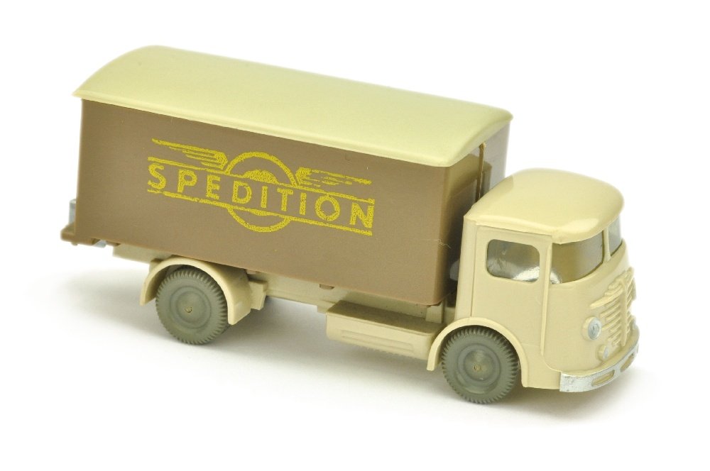 Koffer-LKW Buessing 4500 Spedition (1 of 2)