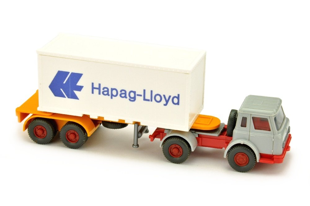Hapag-Lloyd/8 - International Loadstar (1 of 3)