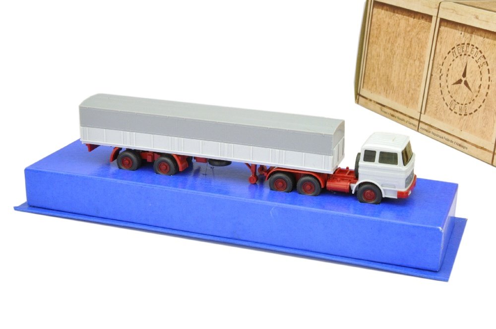 Mercedes - MB 2223 Langpritsche (im Werbekarton) (1 of 3)