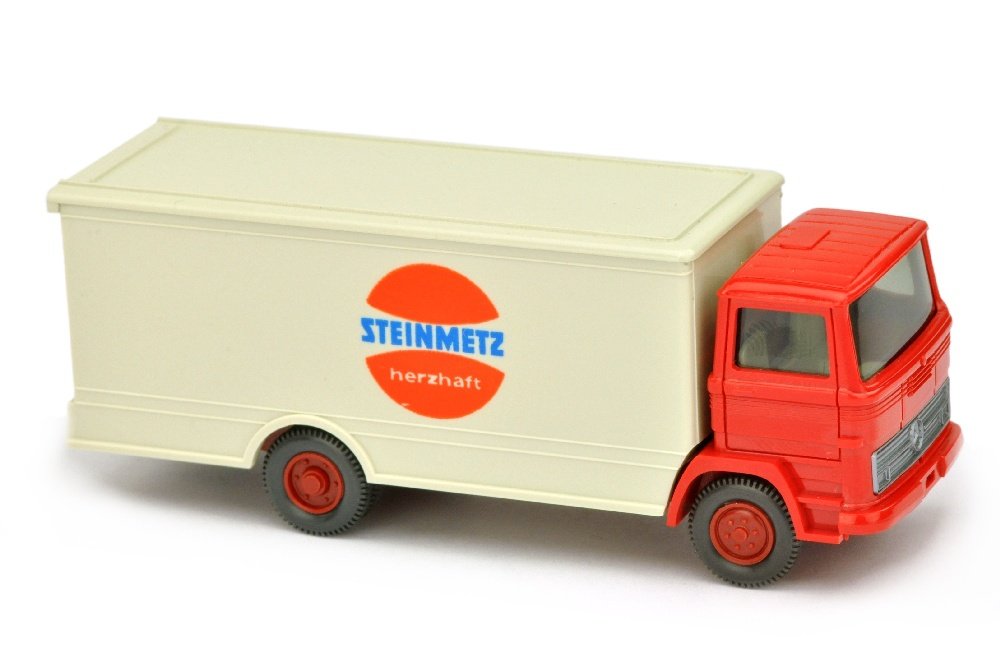 Koffer-LKW MB 1317 Steinmetz (Kabine rot) (1 of 3)