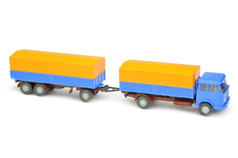 Lastzug Hanomag-Henschel, himmelblau (1 of 3)