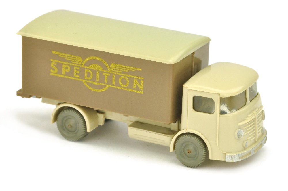 Koffer-LKW Buessing 4500 Spedition (1 of 3)