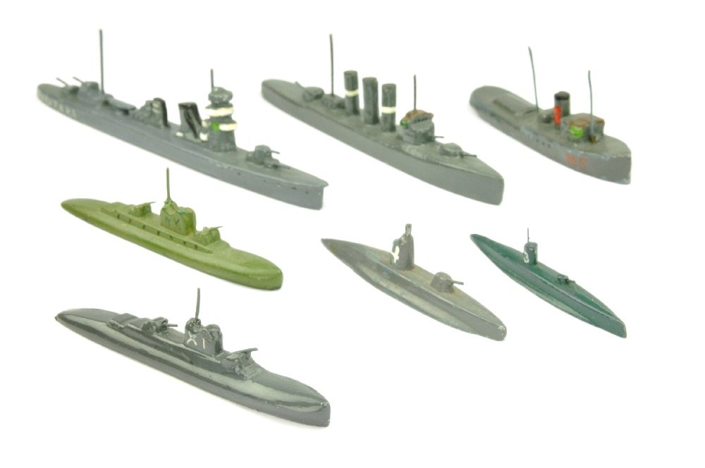 PILOT - Konvolut 7 Kriegsschiffe (1 of 1)