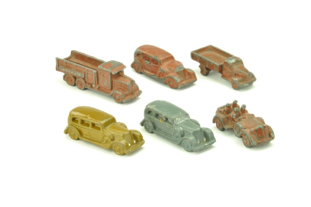 Konvolut 6 Wehrmachtsmodelle (1 of 1)