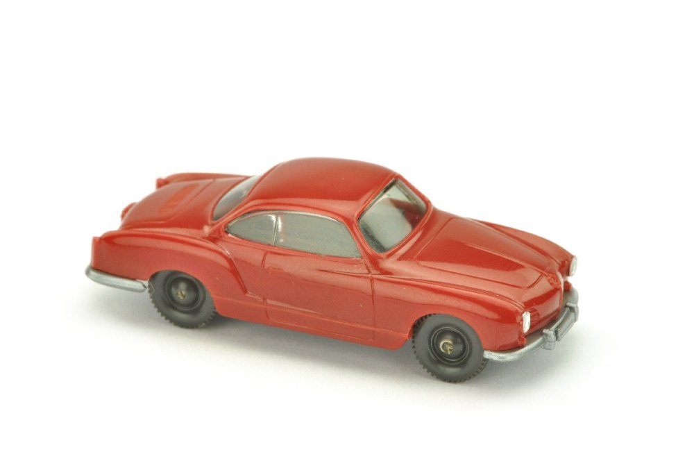 VW Karmann Ghia, weinrot (1 of 1)