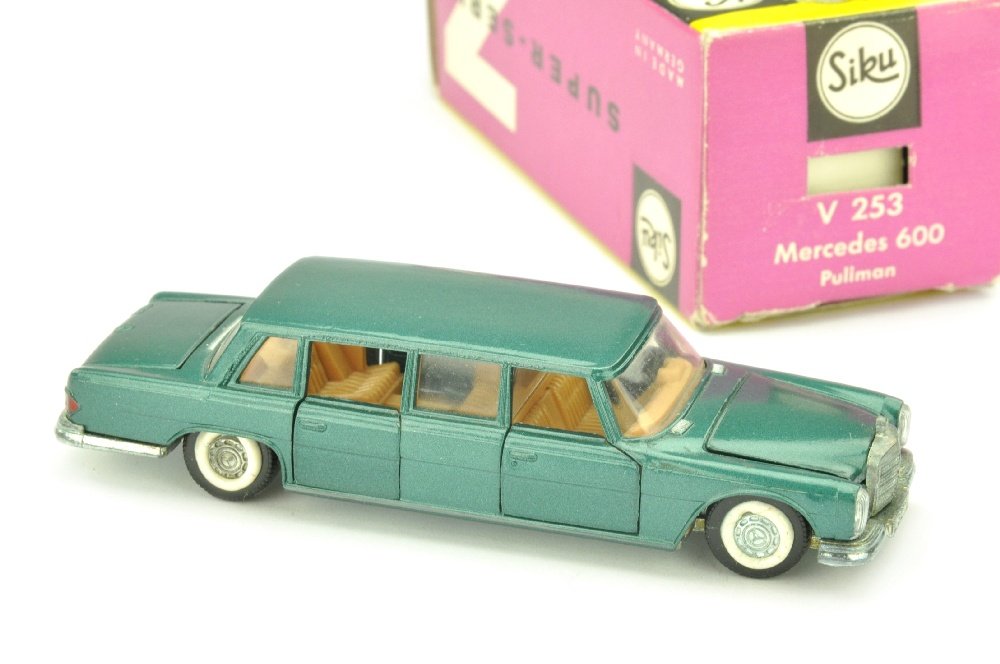 SIKU - (V 253) Mercedes 600 Pullman (im Ork) (1 of 3)