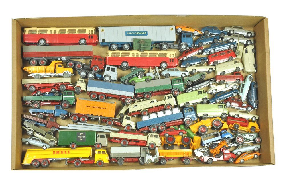 Konvolut ca. 75 Modelle der 60er/70er Jahre (1 of 1)