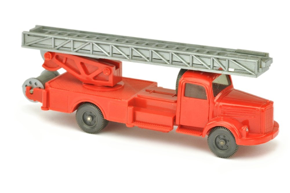 Leiterwagen MB 3500, rot (1 Blaulicht) (1 of 3)