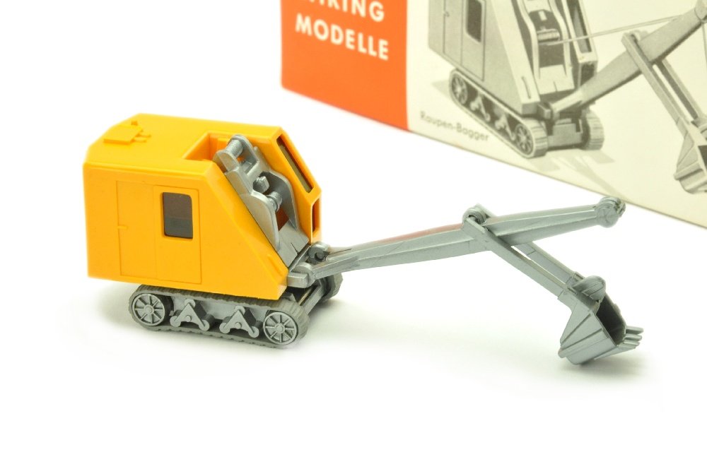 Loeffel-Bagger (mit Raupen), chromgelb (im Ork) (1 of 1)