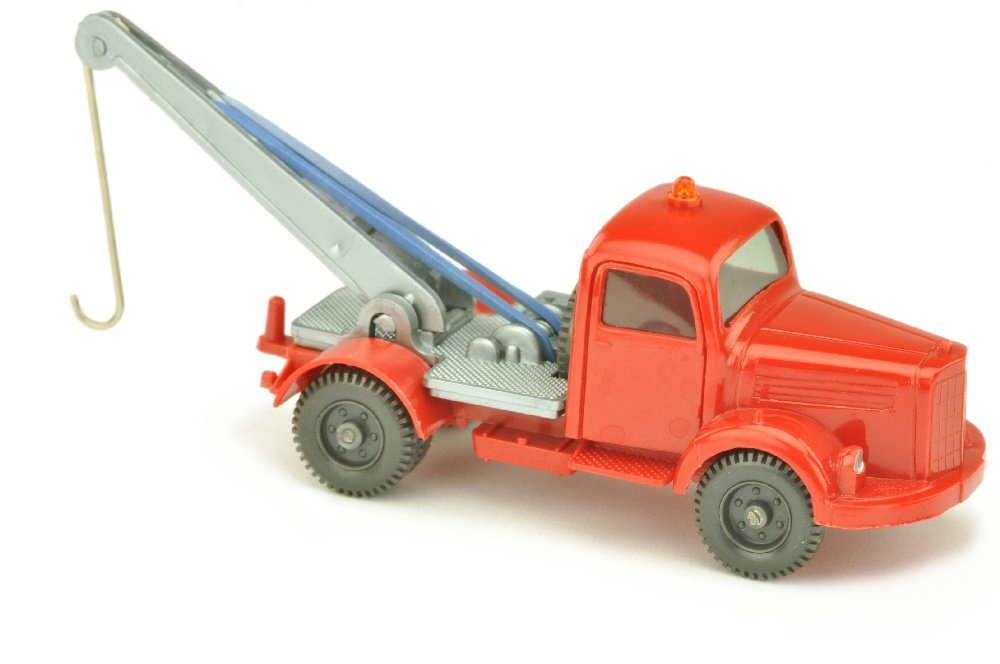 Abschleppwagen MB 3500, rot (Version /6) (1 of 1)