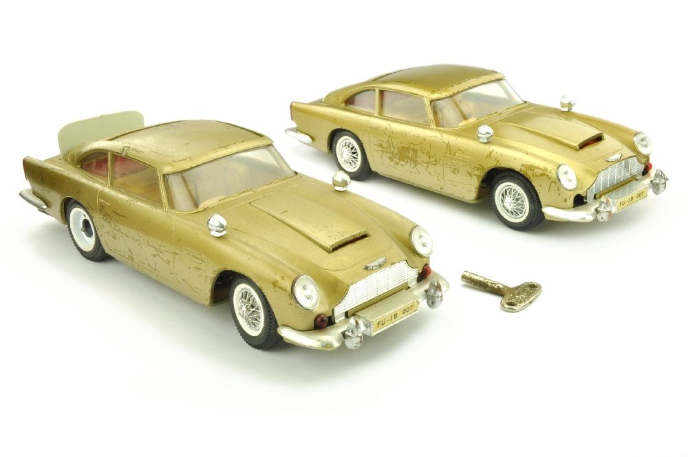 GAMA - Konv.2 James Bond Aston Martin DB 5 (1 of 5)