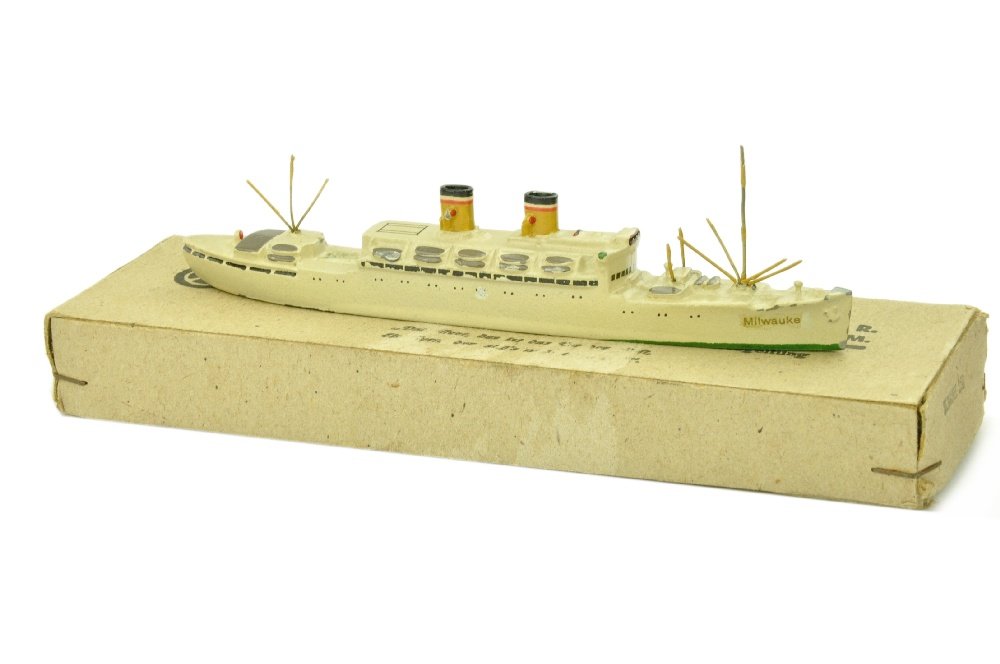 Passagierschiff Milwaukee (im Ork) (1 of 2)