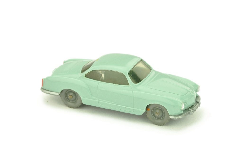 VW Karmann Ghia, d'-lichtgruen (1 of 1)