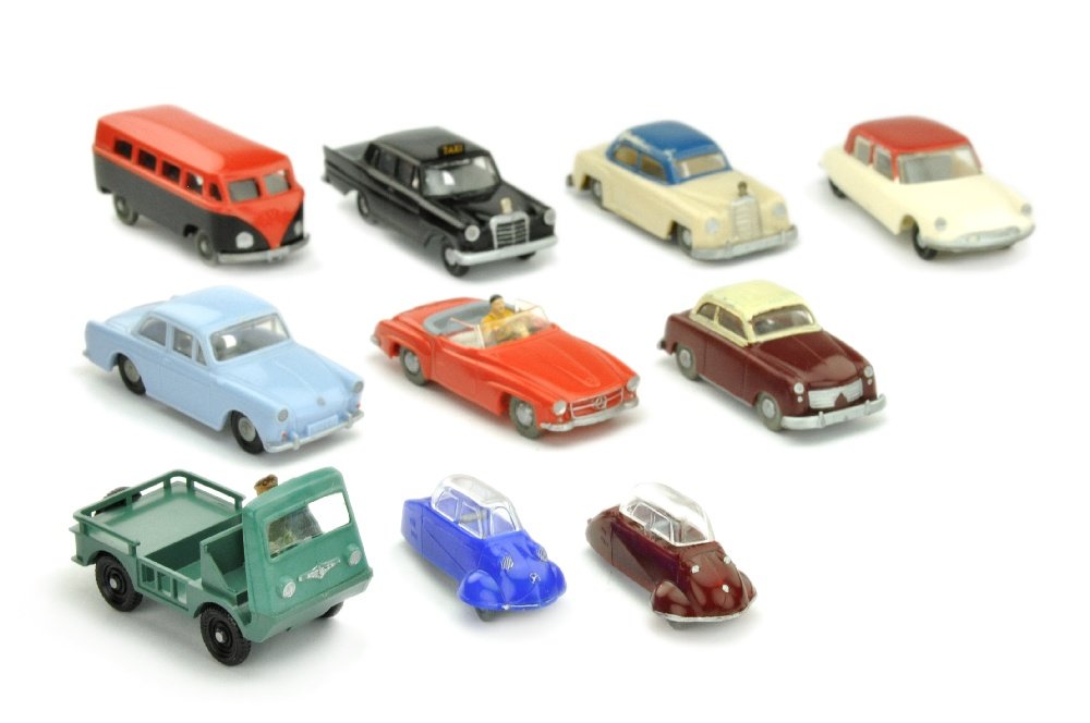 Konvolut 10 PKW (1 of 1)