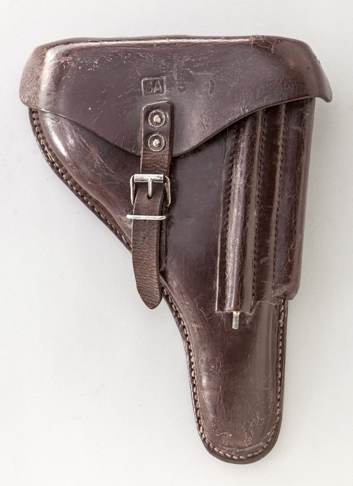 Finnish Lahti L-35 Holster: Finnish L-35 Lahti Brown Leather Holster, with cleaning rod, extra magazine, and combination tool. Brown leather, with boxed ''SA'' markings stamped above the strap rivets on forward flap of holster. 