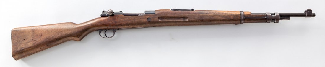 Spanish Air Force 1943 Bolt Action Short Rifle: Spanish Air Force Model 1943 Bolt Action Short Rifle, #EA33670, 8mm Mauser cal., 24'' barrel, blue finish, straight-handled matching bolt, European walnut stock, with Spanish Air Force markings to cha