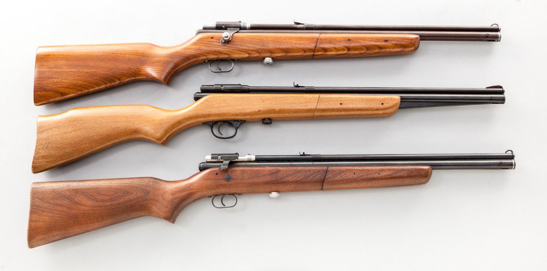 Lot of 3 Crosman Pellet Guns: Lot of Three (3) Crosman Pellet Guns: (1) Model 140, .22 cal., blued finish, hardwood stock. (2&3) Model 147 & Model 147BP, .177 cal., blued finish, hardwood stocks. Condition to all is fine to excell