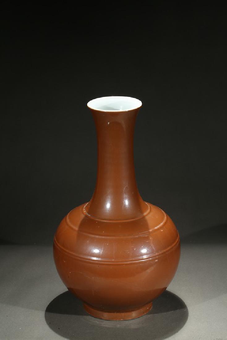 A CAFE-AU-LAIT GLAZED BOTTLE VASE (1 of 5)