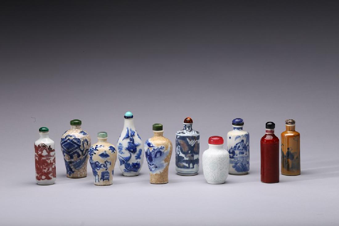 A GROUP OF TEN PORCELAIN SNUFF BOTTLE (1 of 4)