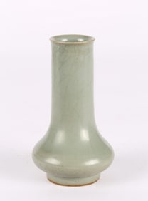 A Chinese Longquan Guan Type Vase