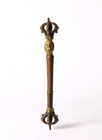 A Tibetan Gilt Bronze Vajra