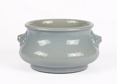 A Rare Ge-Type Celadon Glazed Censer
