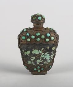 A Turquoise Inlaid Copper Snuff Bottle
