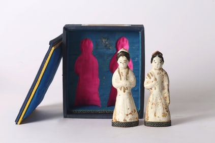 A Pair of Two Cizhou Figures of Lady
