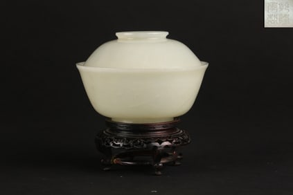 A Fine White Jade Bowl and Cover with Qianlong Mark