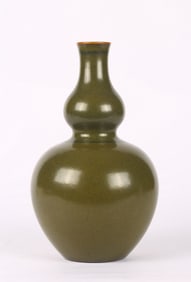 A Chinese Teadust Glazed Double Gourd Vase