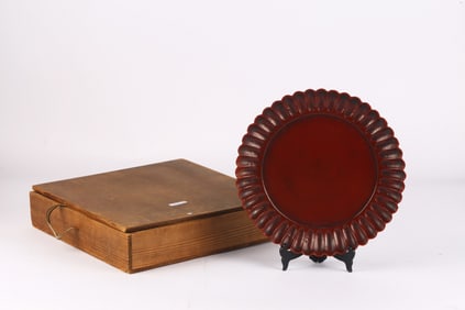 A Chinese Red Lacquer Wood 'Chrysanthemum' Dish
