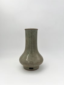 A Longquan Guan-Type Bottle Vase