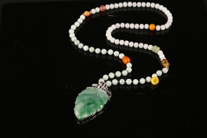 A Leaf Shaped Jadeite Bead Necklace