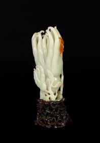 A White Jade 'Finger Citron' Flower Pot