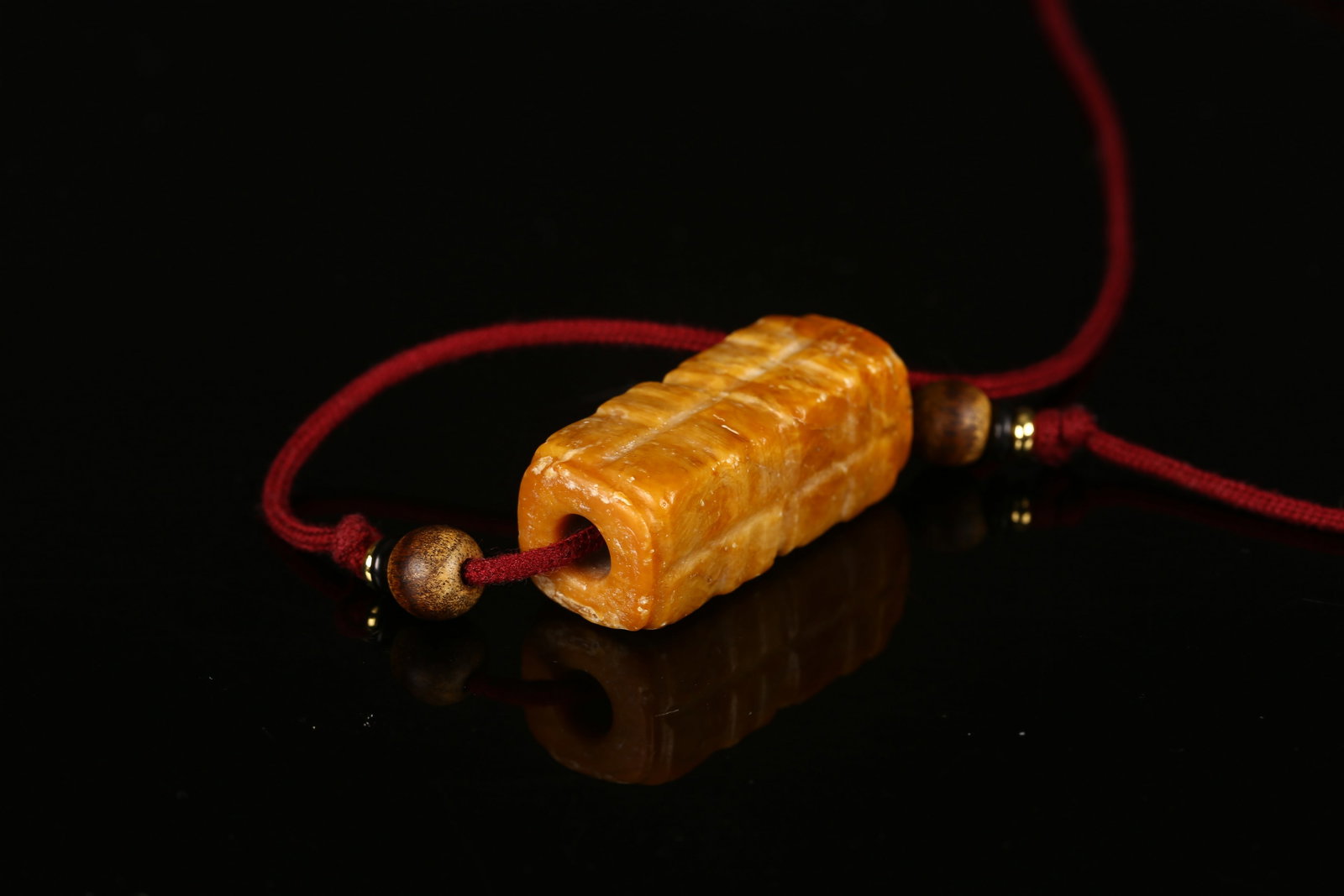 A Small Jade 'Cong' Pendant - 6