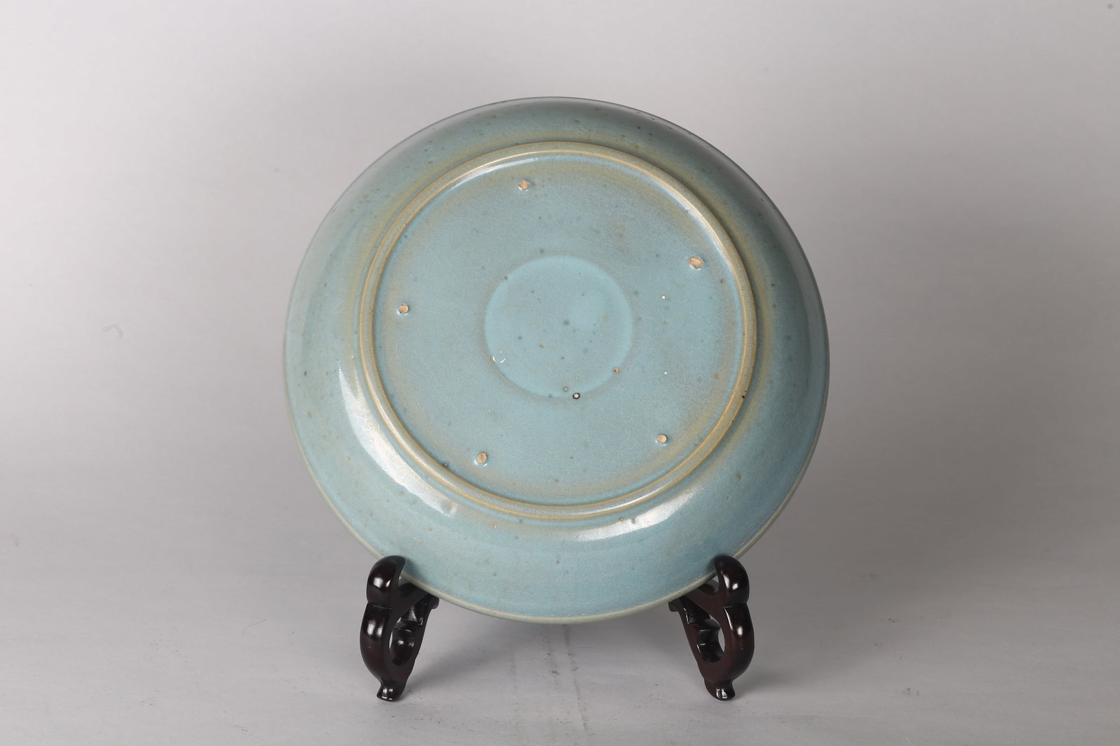A Large Jun Ware Celadon Glazed Dish - 3