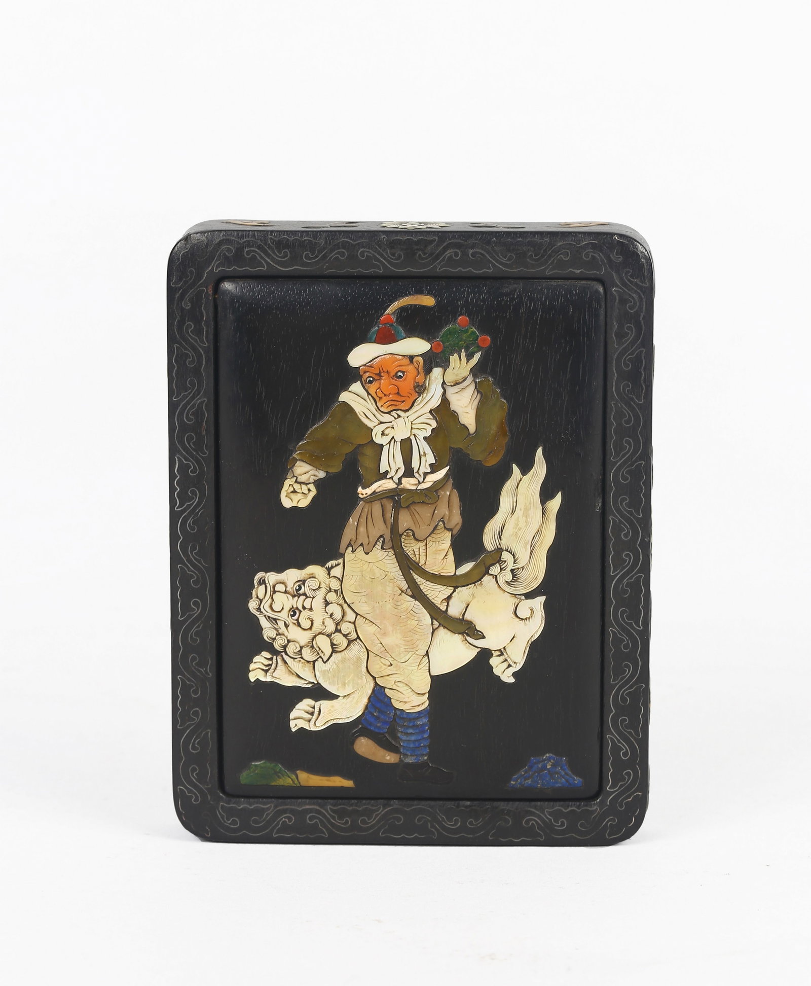 A Rare Zitan Mother of Pearl Inlaid 'Foreigner with Lion' Brush Palette: 清 '張氏珍玩'款 紫檀百寶嵌胡人戲獅筆舔 Of rectangular form, the cover finely inlaid in mother-of-p