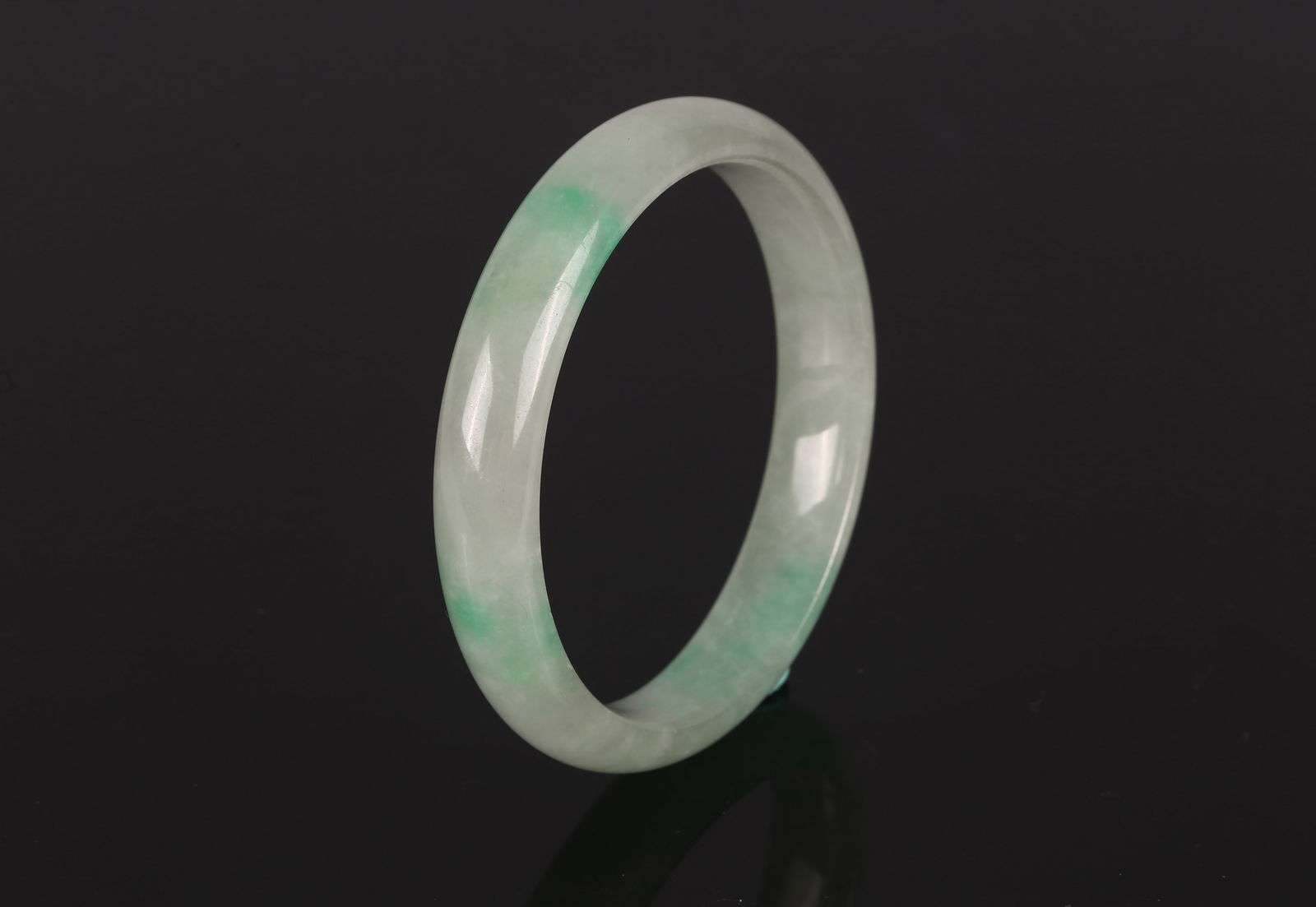 A Natural Jadeite Carved Bangle - 4