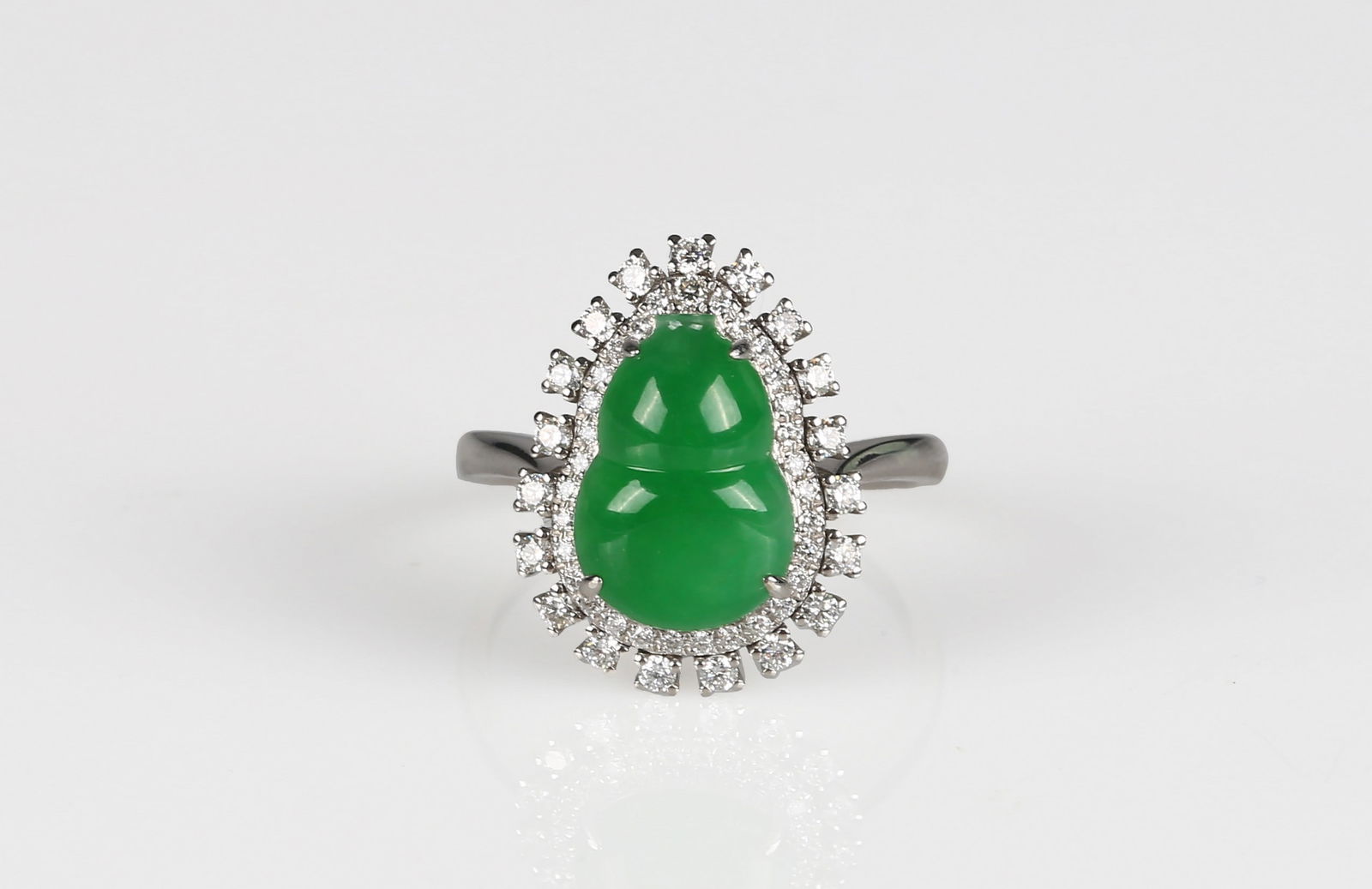 A Jadeite and Diamond Ring (1 of 5)
