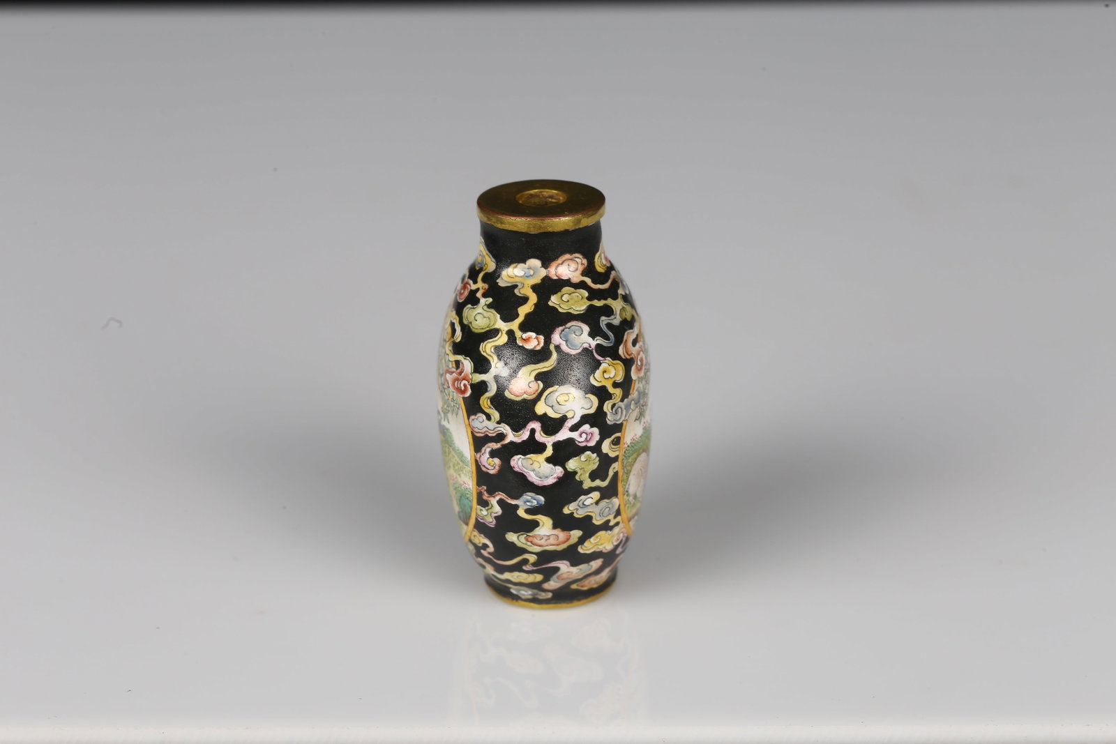 A Canton Enamel Copper 'Rabbit' Snuff Bottle - 2