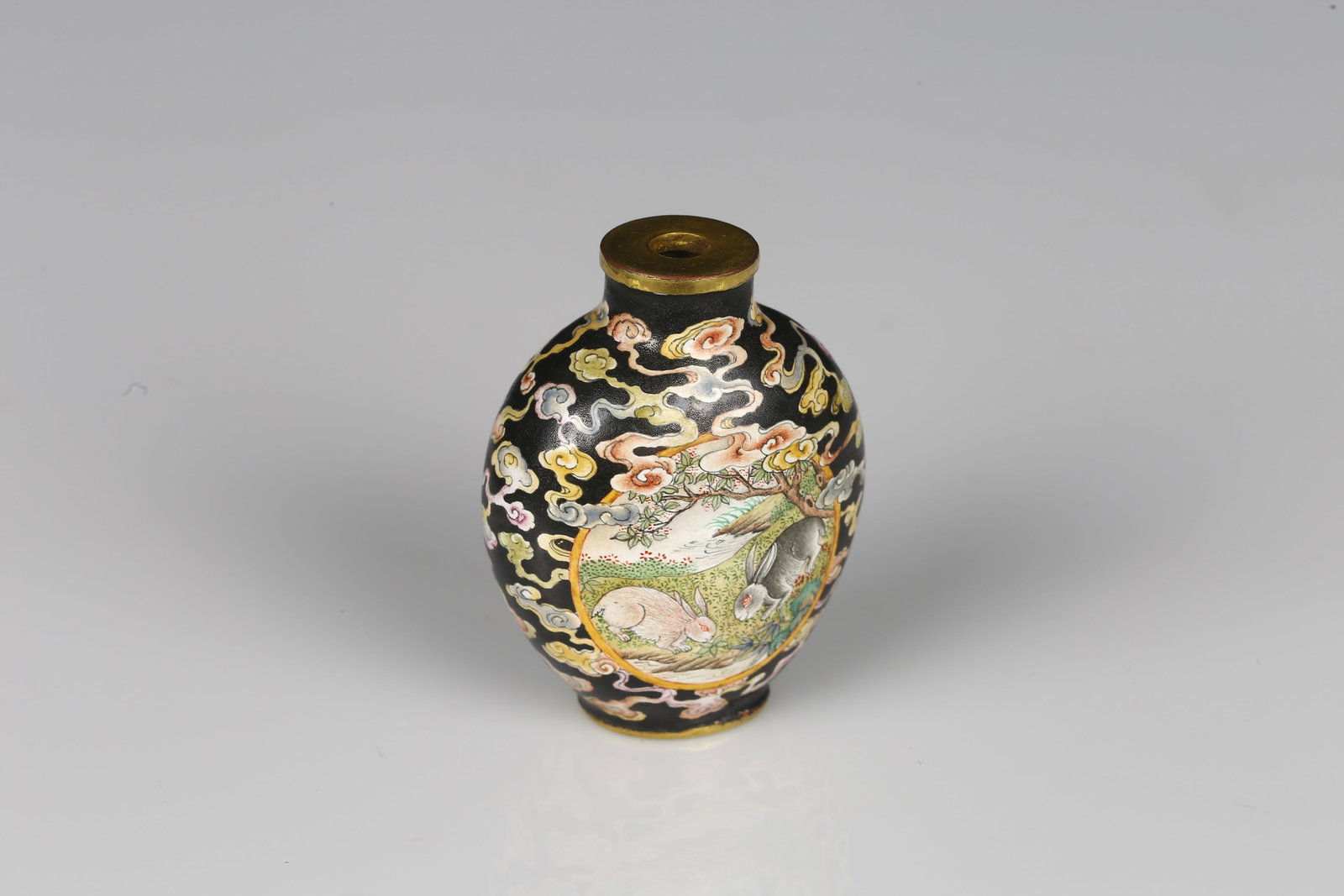 A Canton Enamel Copper 'Rabbit' Snuff Bottle - 8
