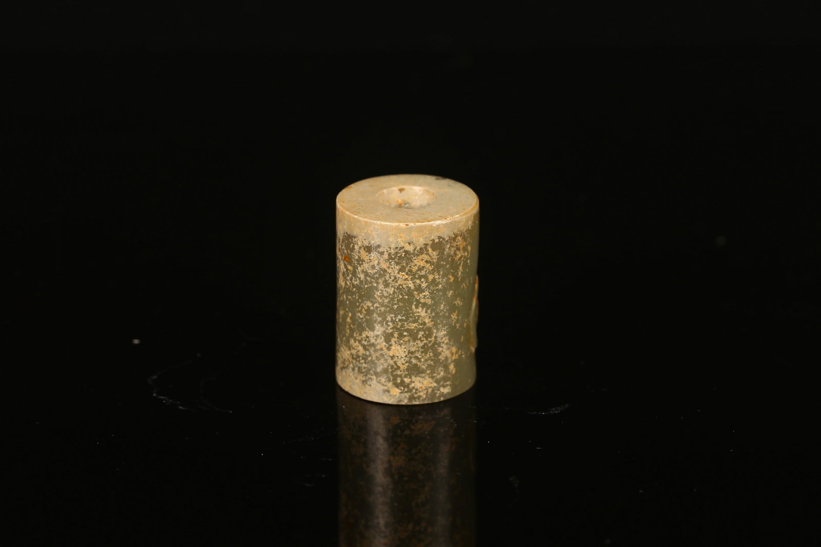 A Small Celadon Jade Cylidner - 3