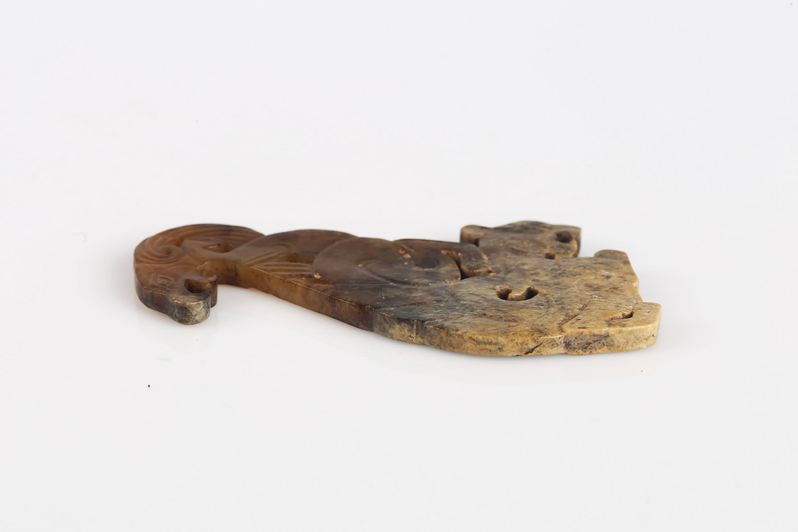A Jade ‘Mythical Beast’ Pendant - 3