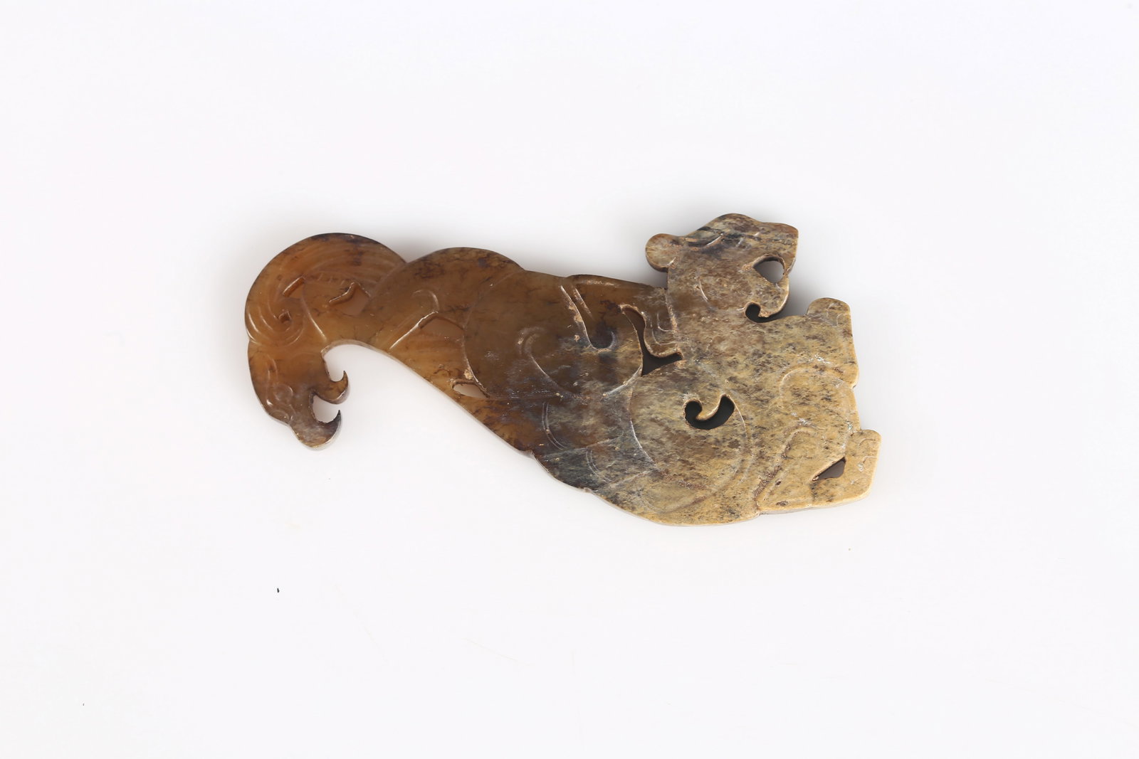 A Jade ‘Mythical Beast’ Pendant - 4